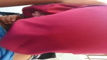 Jilbab Pink Kacamata Mesum Di Tangga poster