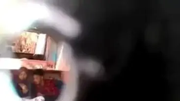 Ngintip Jilbab Abis Makan Nenenin Pacarnya Di Lesehan poster