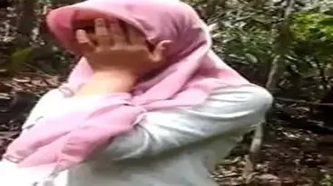 Scandal Jilbab Pink Di Hutan Jangan Rekam Mukaku poster