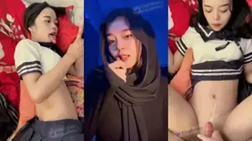 Ukhti Dera Anjela Jilbab Kostum Putih Colmek poster